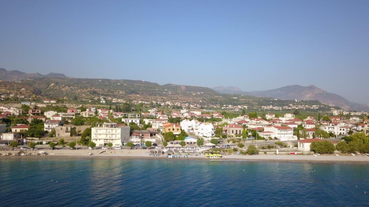 Sgs Luxury Apartments Xylokastro Exterior foto